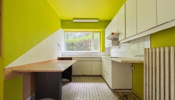 Te renoveren stijlvolle villa