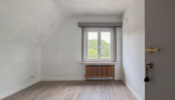 Te renoveren stijlvolle villa