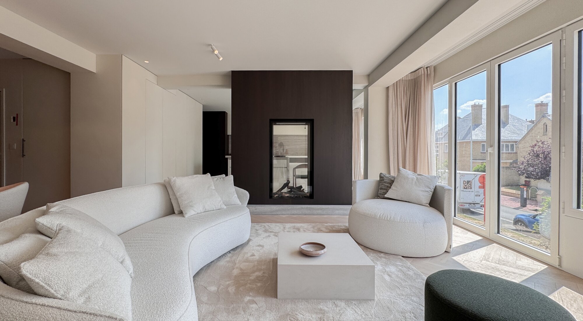 Bel appartement de 3 chambres à coucher avec vue dégagée près de la place Van Bunnen et de la plage