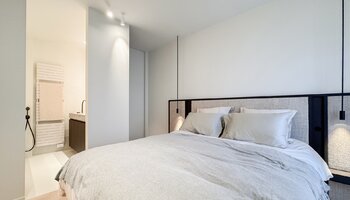 Bel appartement de 3 chambres à coucher avec vue dégagée près de la place Van Bunnen et de la plage