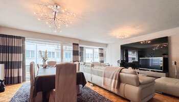 Ruim 2-SLK appartement met terras nabij de Lippenslaan 