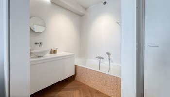 Spacieux appartement rénové de 1 SLK à proximité du lac Zegemeer