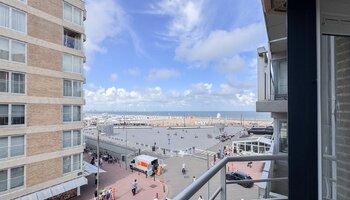 Magnifique appartement 2 pièces sur la place Rubens avec vue sur la mer
