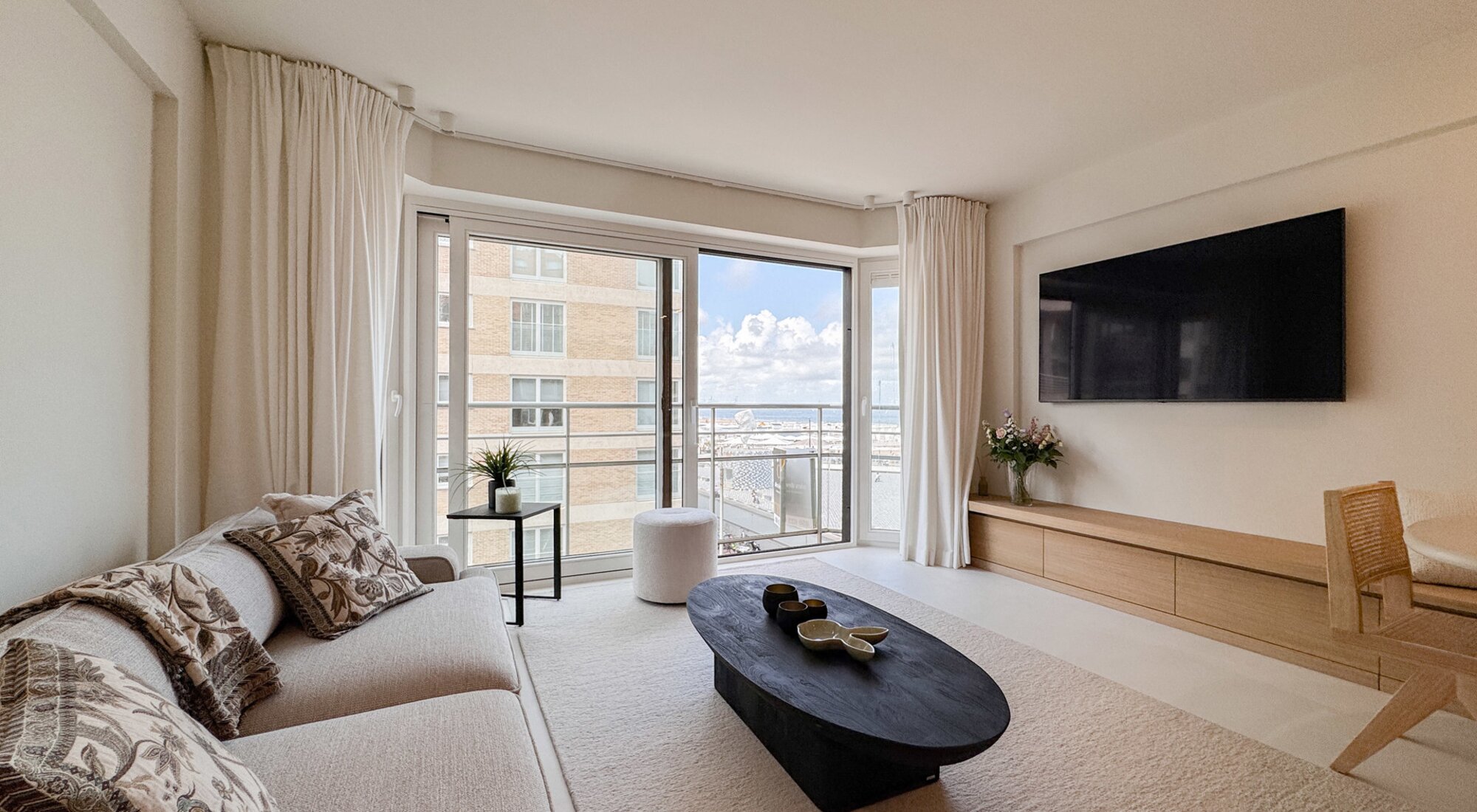 Prachtig 2-SLK appartement aan het Rubensplein met zeezicht