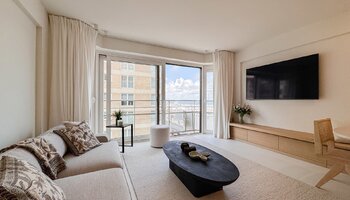 Magnifique appartement 2 pièces sur la place Rubens avec vue sur la mer