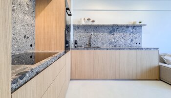 Magnifique appartement 2 pièces sur la place Rubens avec vue sur la mer