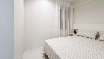 Magnifique appartement 2 pièces sur la place Rubens avec vue sur la mer