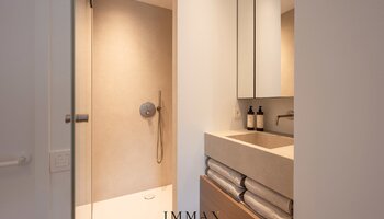 Appartement élégamment rénové de 3 chambres à coucher près de la Dumortierlaan et de la Lippenslaan