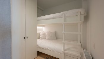 Appartement élégamment rénové de 3 chambres à coucher près de la Dumortierlaan et de la Lippenslaan