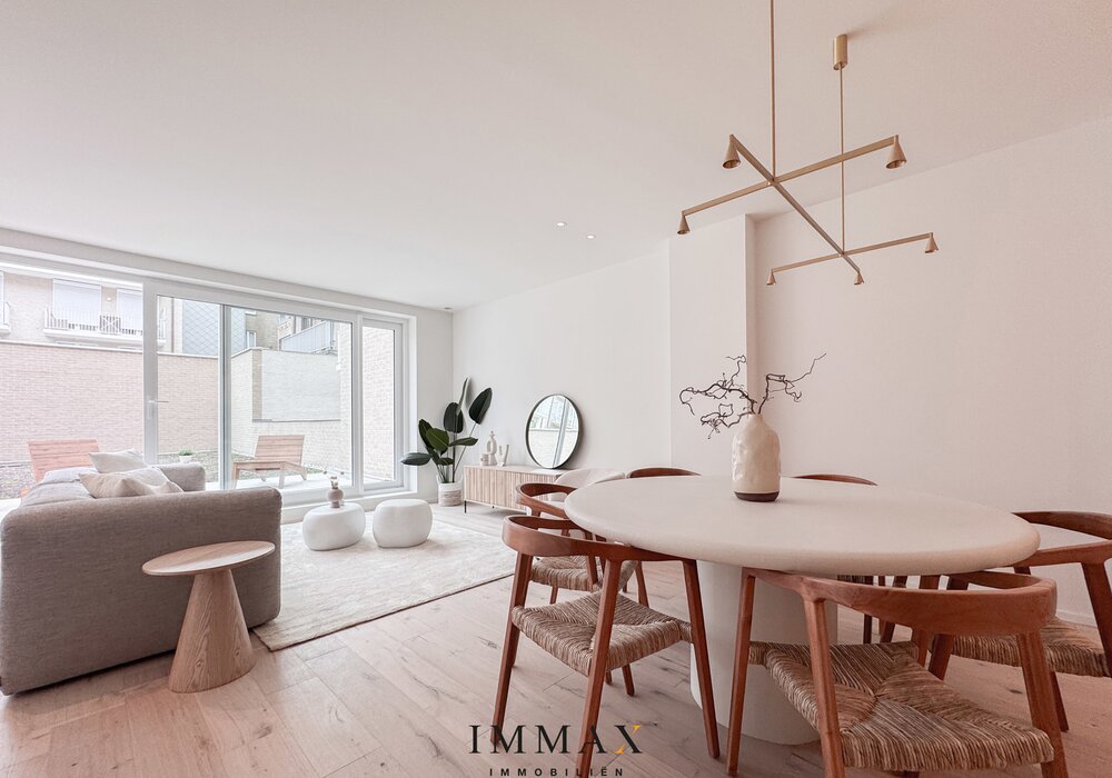 Superbe appartement de 3 chambres avec terrasse ensoleillée et jardin près du centre-ville