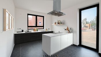 Res. YUKI | Nieuwbouw met 4 slaapkamers, tuin & carport