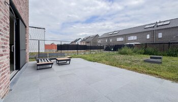 Recente (2024) energiezuinige woning met 3 slaapkamers en tuin