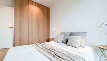 Superbe appartement de 3 chambres avec terrasse ensoleillée et jardin près du centre-ville
