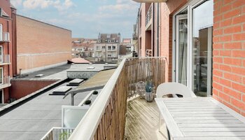 Appartement attrayant de 2 chambres à coucher près du lac Zegemeer et de l'avenue Lippens