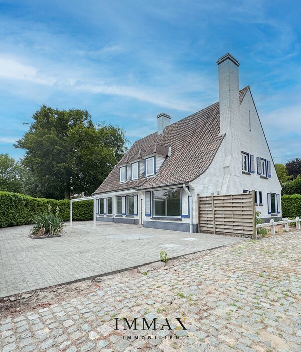 Te renoveren stijlvolle villa