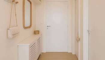 Gezellig gemeubelde studio met ruim terras