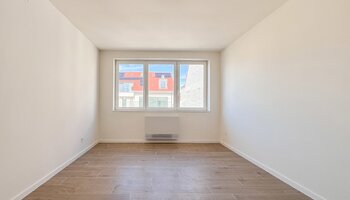 Instapklare woning met 4 slaapkamers, zonnige tuin en garage