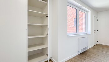 Instapklare woning met 4 slaapkamers, zonnige tuin en garage