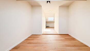Instapklare woning met 4 slaapkamers, zonnige tuin en garage