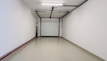 Instapklare woning met 4 slaapkamers, zonnige tuin en garage