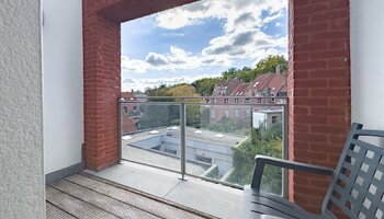 Instapklaar duplex appartement met dubbele autostaanplaats