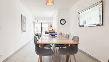 Ruime gezinswoning met 4 slaapkamers, garage en terras