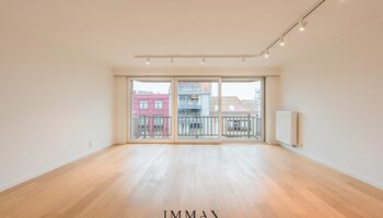 Ruim 2SLK-appartement met westgericht terras op de Lippenslaan