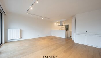 Ruim 2SLK-appartement met westgericht terras op de Lippenslaan