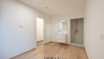 Ruim 2SLK-appartement met westgericht terras op de Lippenslaan