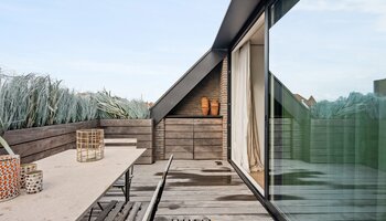 Exclusieve penthouse met 4-SLK in prestigieuze residentie nabij het Zegemeer en het centrum