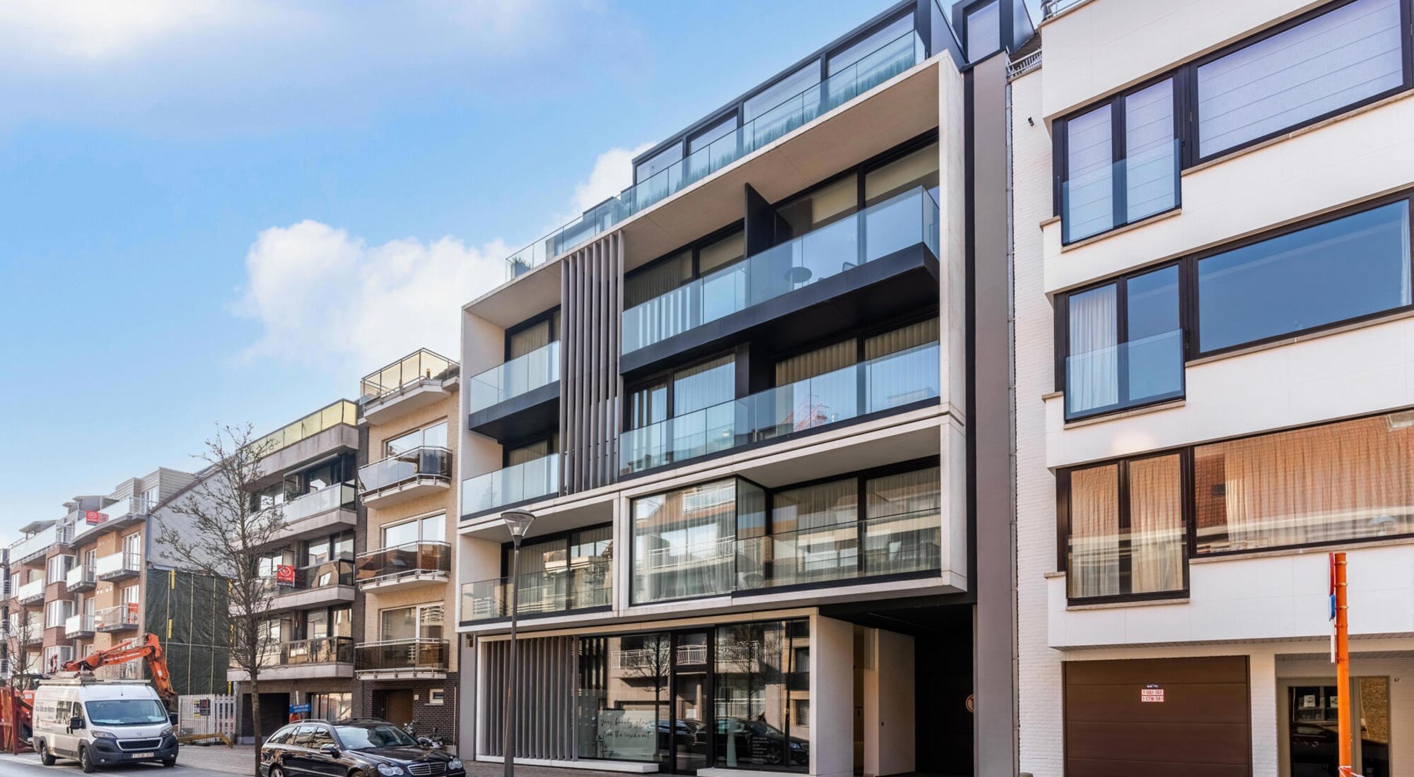 Exclusieve penthouse met 4-SLK in prestigieuze residentie nabij het Zegemeer en het centrum