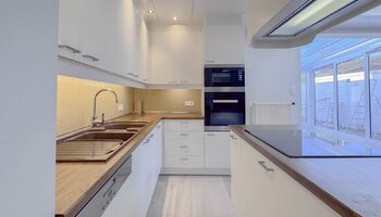 Gerenoveerde woning met 3 gastenkamers