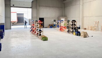 Ruime loods van 225 m²