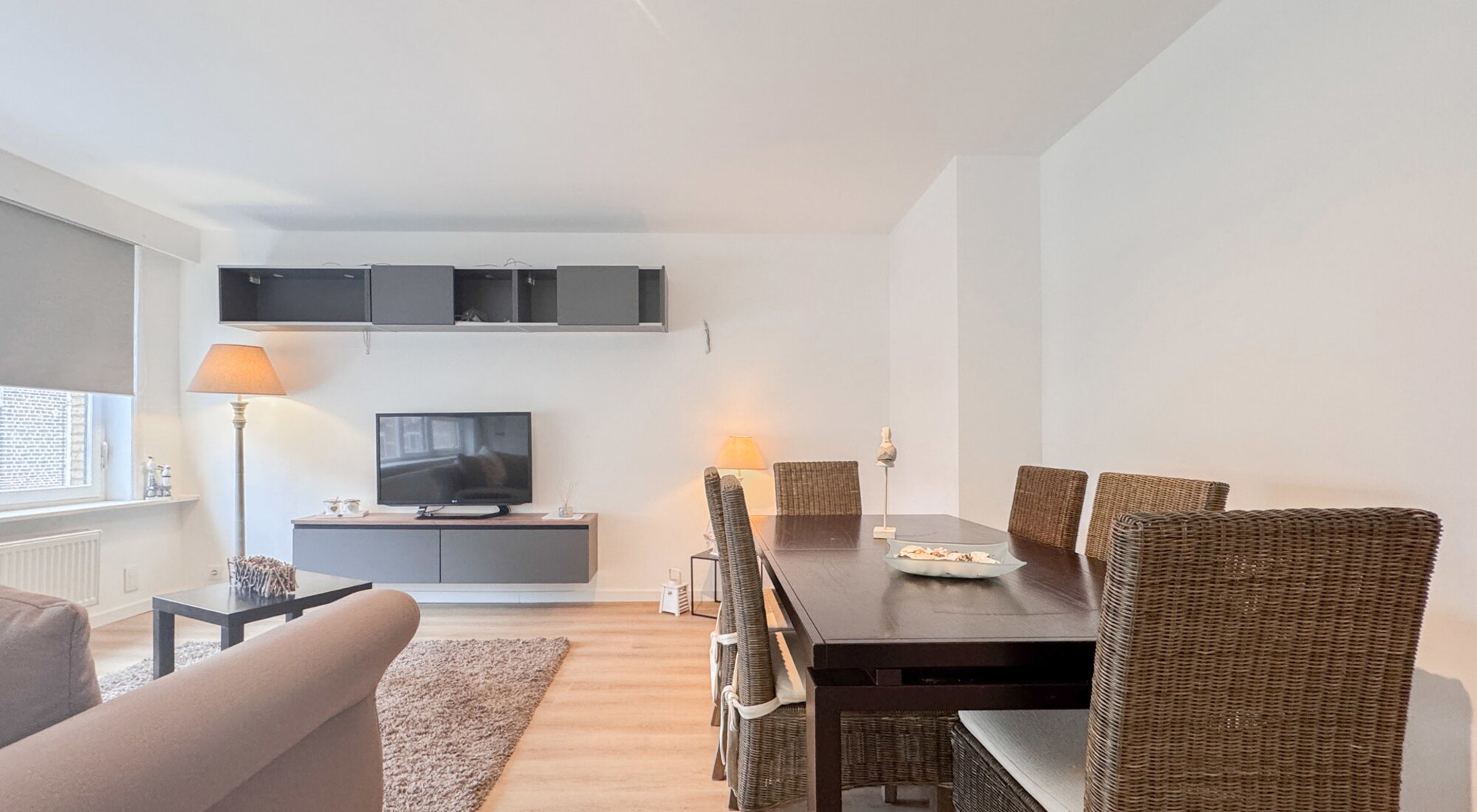 Appartement 2SLK rénové dans un emplacement central près de la Lippenslaan