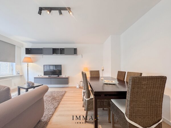 Vernieuwd 2SLK-appartement op centrale ligging nabij de Lippenslaan