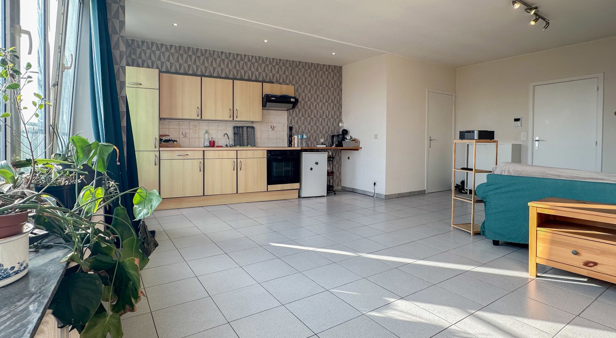 Appartement de 2 chambres dans un endroit central 