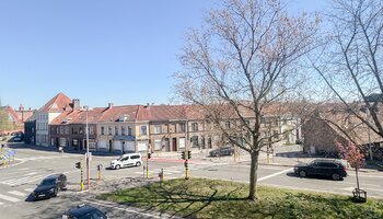 Appartement de 2 chambres dans un endroit central 
