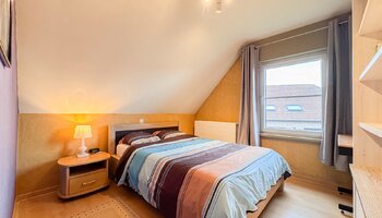 Instapklare halfopen eengezinswoning met zuidgerichte tuin