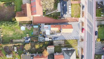 Te renoveren open bebouwing op groot perceel 2.787 m²