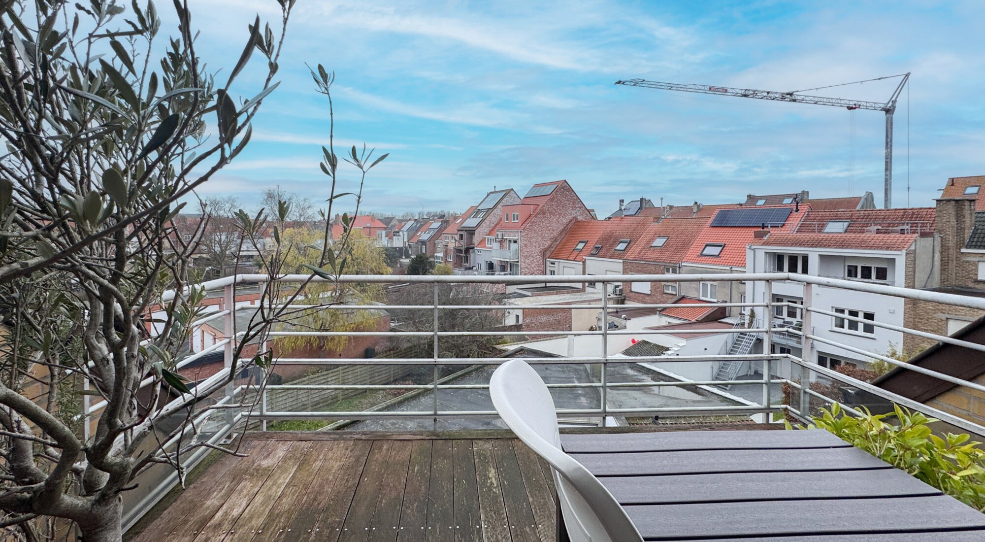 Ruim duplex-appartement met 2SLK gelegen in het hart van Heist-aan-Zee