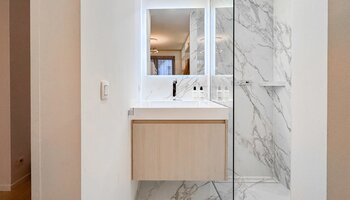 Luxueus 2SLK-appartement met zonnige terrassen en open zichten in het Zoute