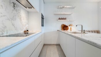 Luxueus 2SLK-appartement met zonnige terrassen en open zichten in het Zoute