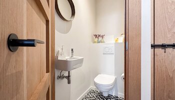 Maison de ville entièrement rénovée avec cour ensoleillée