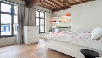 Maison de ville entièrement rénovée avec cour ensoleillée