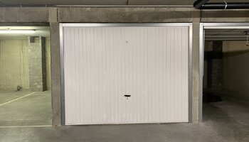 Gemakkelijk toegankelijke garagebox in centrum Knokke