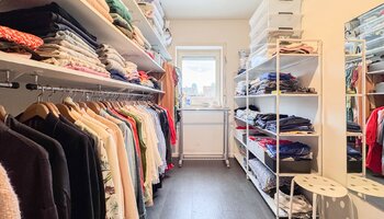 Vrijstaande villa met zwembad en zongerichte tuin