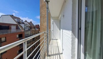 Mooi gerenoveerd 2SLK-appartement met frontaal zeezicht