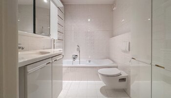 Appartement spacieux de 3 chambres avec vue sur le lac Zegemeer et à quelques pas de la mer