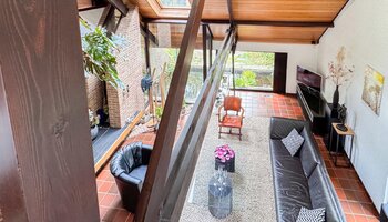 Prachtige villa met aparte kantoor of praktijkruimte