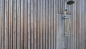 Maison individuelle prête à emménager avec garage attenant